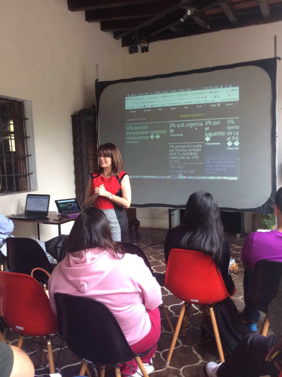 WeEnjoySM's tweet photo. .@albertina_navas @Viralmed es una herramienta Premium para medir la reputación | @ImpactAntigua #neuronadigital https://t.co/nJ9dlcnjob