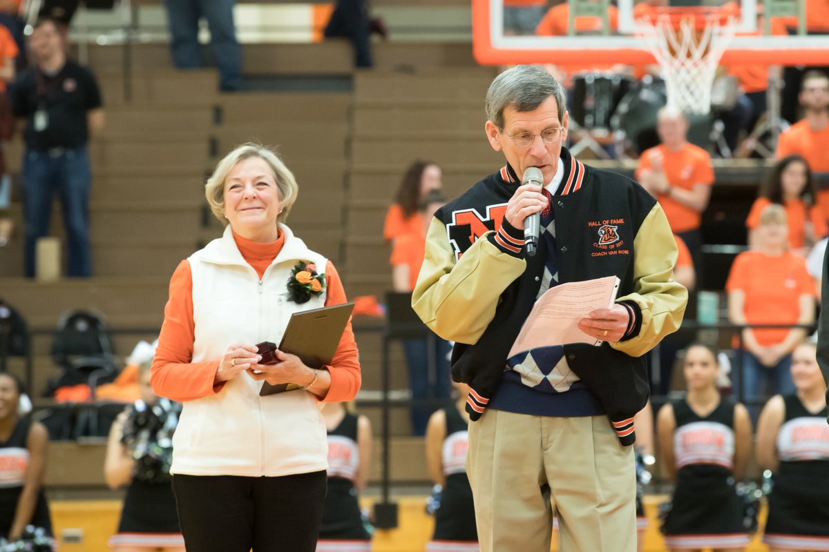 SMNWAthletics's tweet photo. A night remember:  Van Rose first inductee into the SMNW Athletic Hall of Fame.  Congratulations.  Well deserved.  Man of Character! https://t.co/36qfsaJtbZ