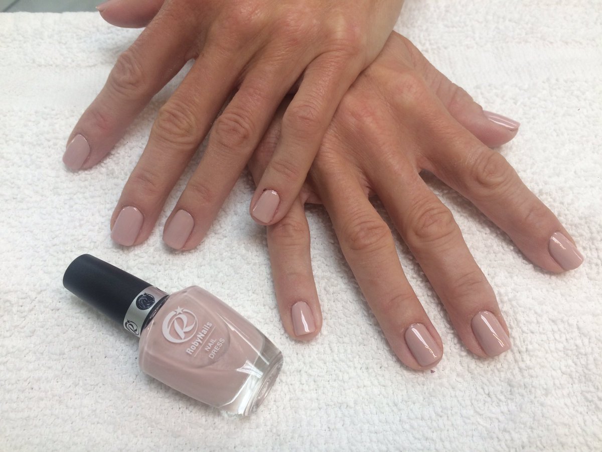 eve_supply's tweet photo. Nail Dress is the extraordinary professional nail Polish with unique characteristics.#longlastingnails #nails #nailpolish #professional #eve https://t.co/gCTb4Q6LYF