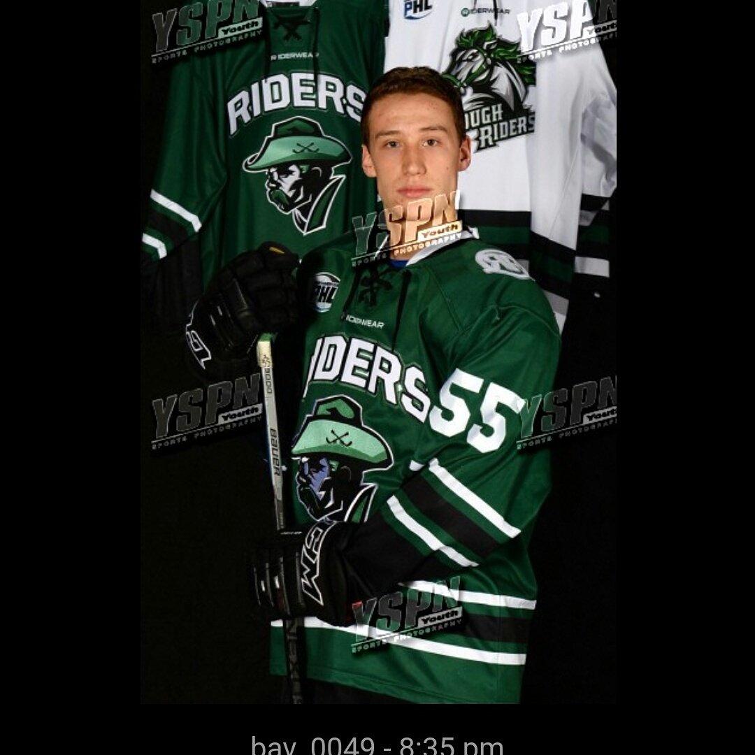 PrimeAubrey's tweet photo. #4thlinegrind #riders https://t.co/9SmaI9Mg5H