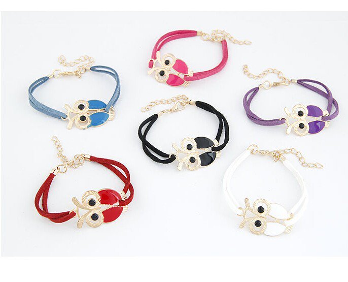 TheShimmerBox's tweet photo. You can never go wrong with owls! Get one of these cute little bracelet here; https://t.co/nn44yfn42g https://t.co/xz5BaOvaE5