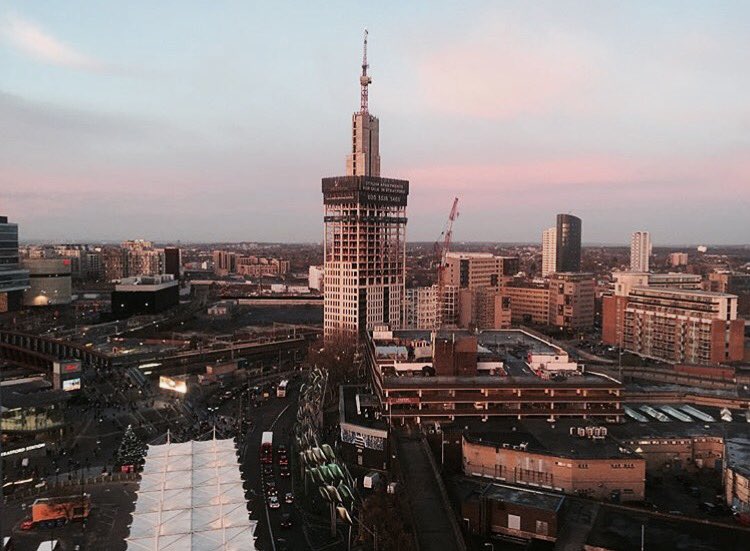 lagarpic's tweet image. London, UK 🇬🇧