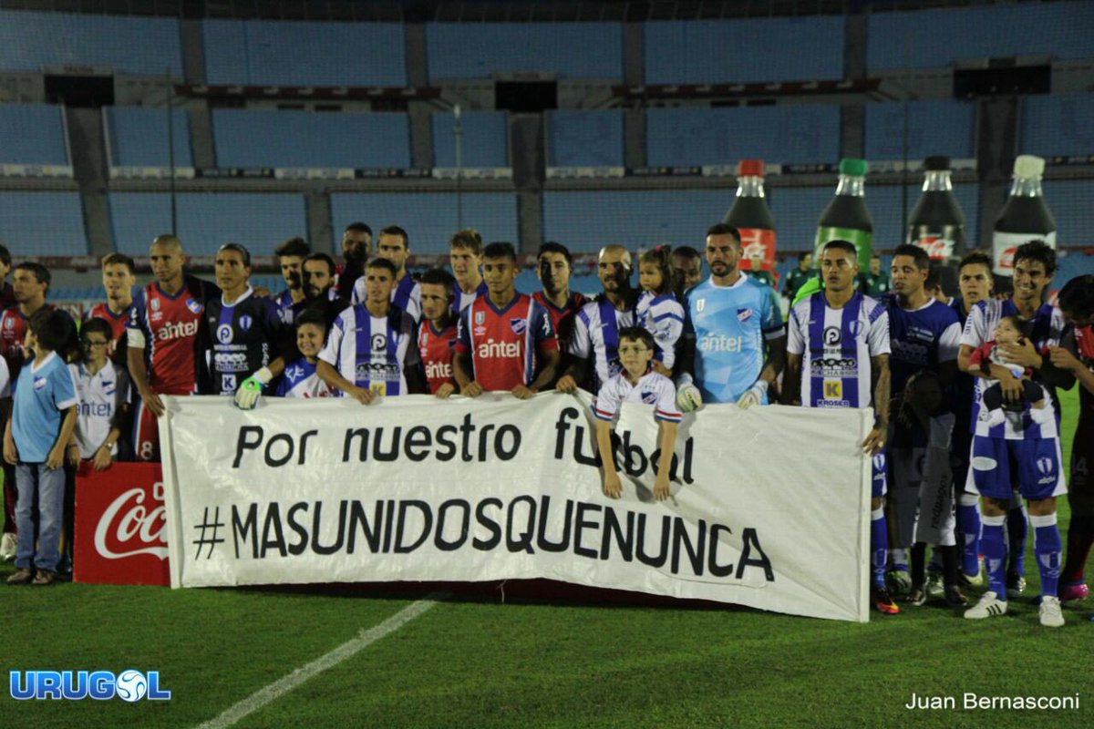 urugoluy's tweet photo. Lo que la transmisión televisiva no mostró https://t.co/Jf1yD1UYY4