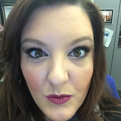 hollyb08's tweet photo. #younique  #NewProfilePic https://t.co/sJvyVhrhDI https://t.co/TgV640mqqc