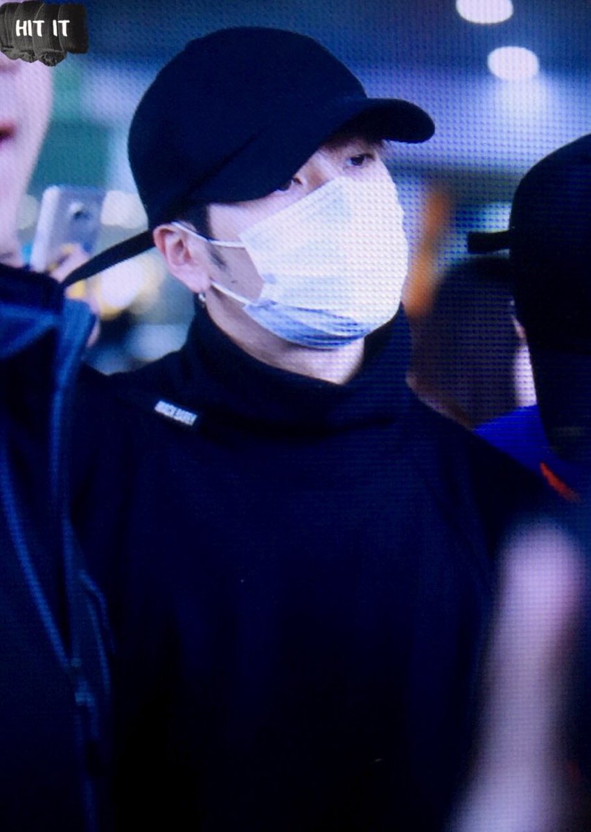 Hit_it852's tweet photo. 170205 인공입국 잭슨 💕
#JacksonWang #GOT7 #갓세븐 
#王嘉尔 #왕잭슨 #Jackson https://t.co/WlMnIdDu7T
