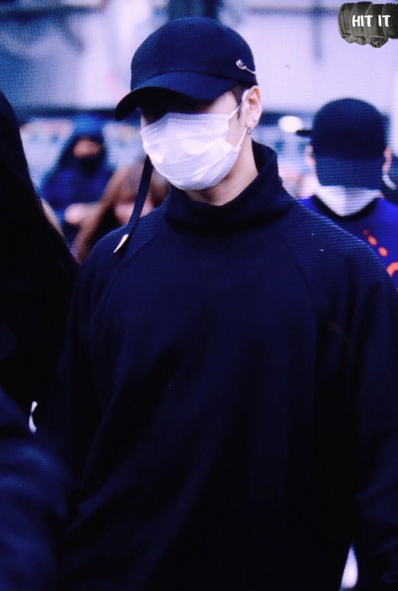 Hit_it852's tweet photo. 170205 인공입국 잭슨 💕
#JacksonWang #GOT7 #갓세븐 
#王嘉尔 #왕잭슨 #Jackson https://t.co/WlMnIdDu7T