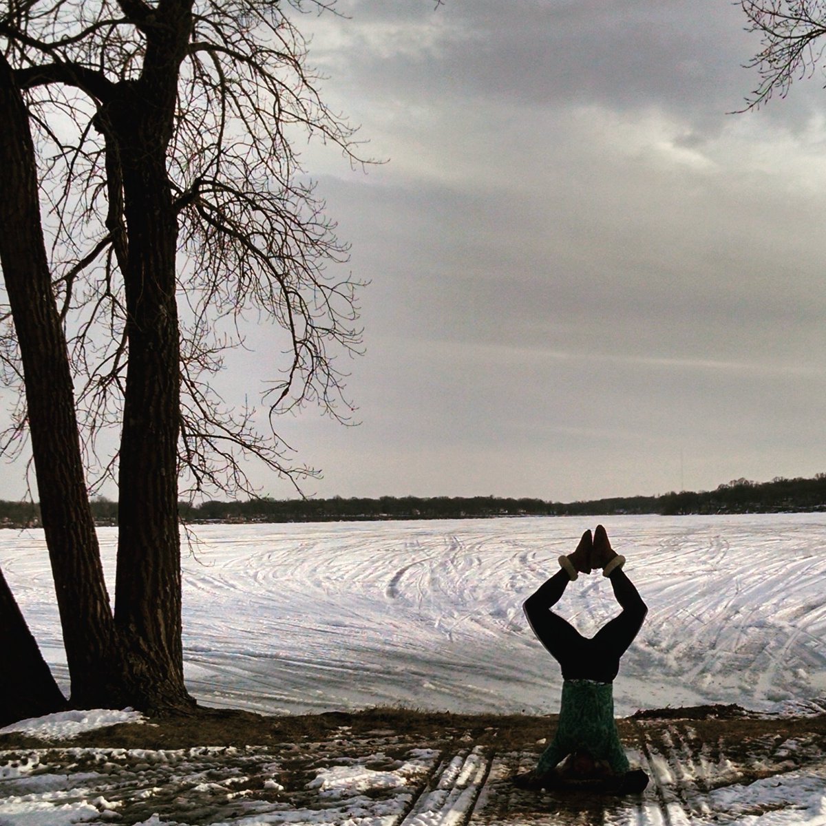 A little yoga in the snow. #yoga #eastokoboji