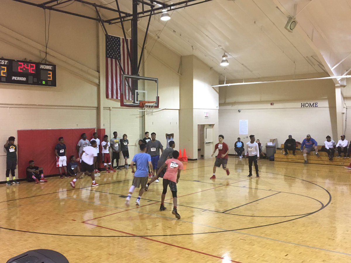 khawk2320's tweet photo. Great tryout to open up Aau season #basketball #griffincrusaders #projectunlearn #aau https://t.co/tcarvc4YCg