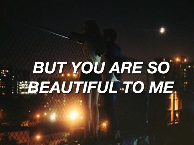 ALLCAPSLYRICS's tweet image. Going Away To College // Blink-182