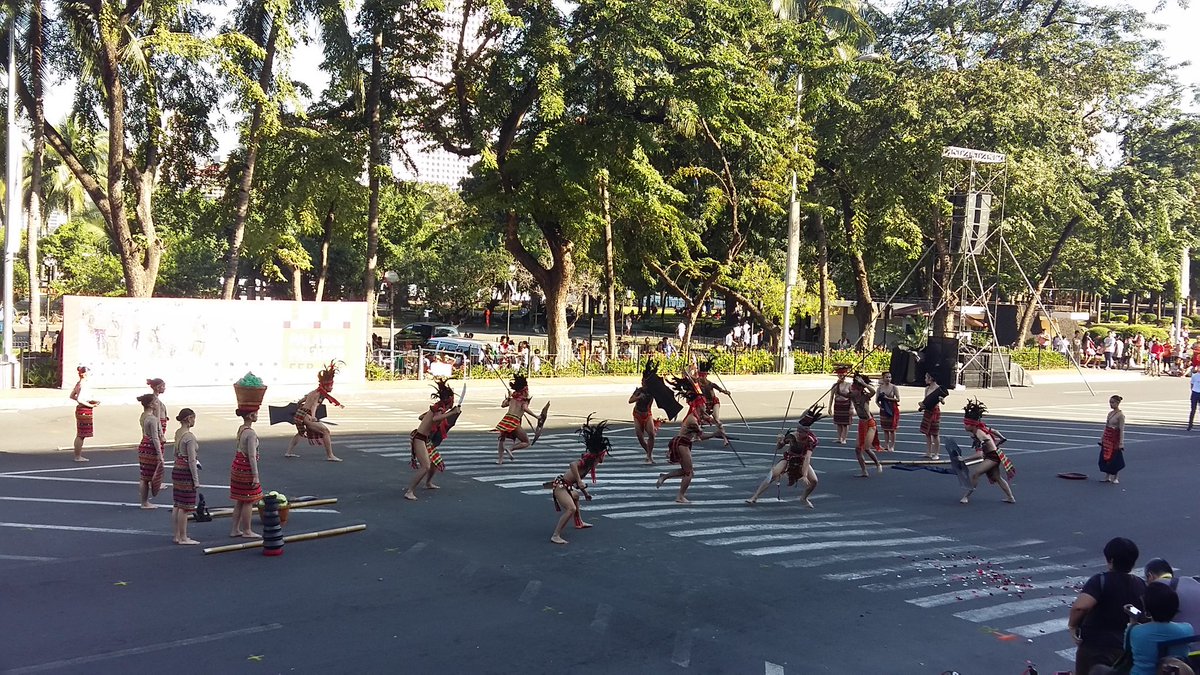 _sherants's tweet image. Opening #Pasinaya2017