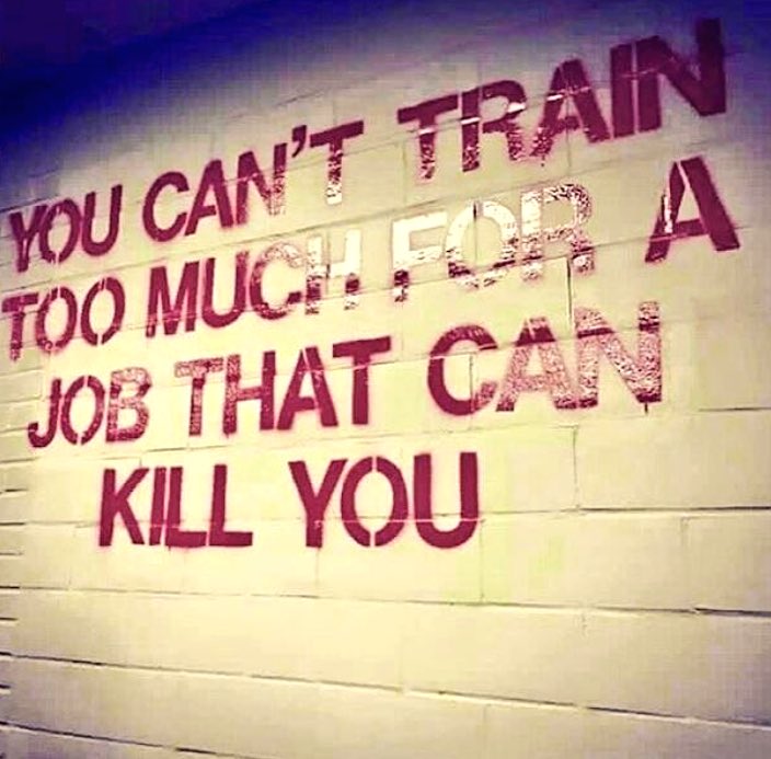 5_0Talent's tweet image. To all our brothers and sisters in blue. A friendly reminder. #trainhard #NEVERQUIT #FightOn #backtheblue #SheepDog