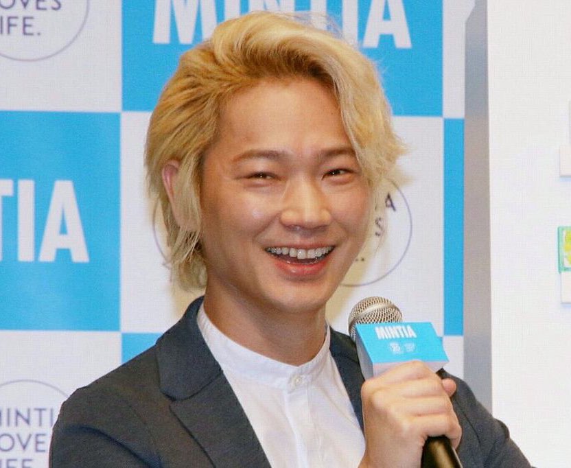 綾野剛の笑った顔は最高(^^) #綾野剛 #笑顔の日