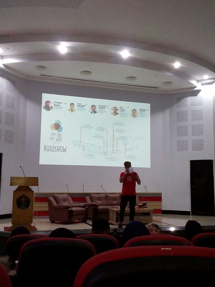 iduliciouss's tweet photo. Im On My Way at Makassar #iomw #iomwxaiessec #rintarajayamakassar https://t.co/A6SN3sg2yc