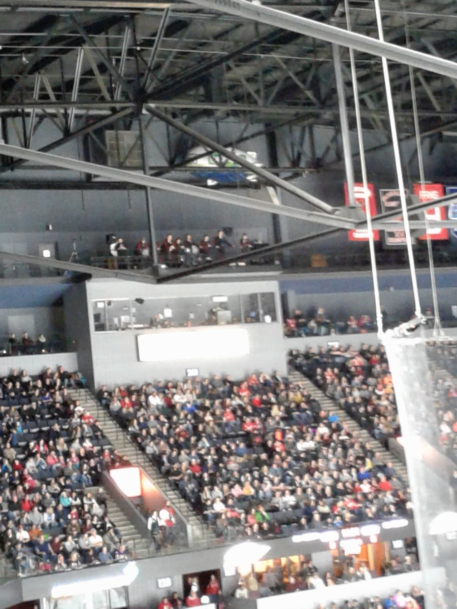 BrassMaster05's tweet photo. Band geeks represent #gogrg https://t.co/Py1vaUi5Rh