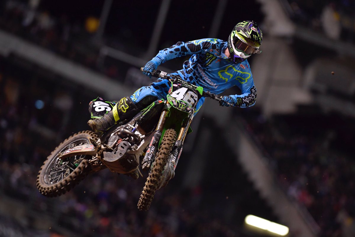 You're looking at the new 250 Class points leader and #OaklandSX winner. Big congrats <a href="/justinhill46/">Justin Hill</a> 👊 #RaceKX #ProofNation