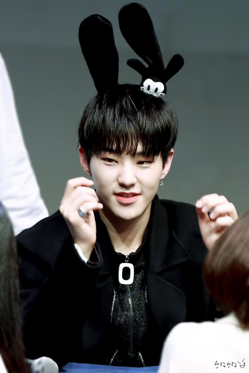 HoshiWorld's tweet image. Good night♡