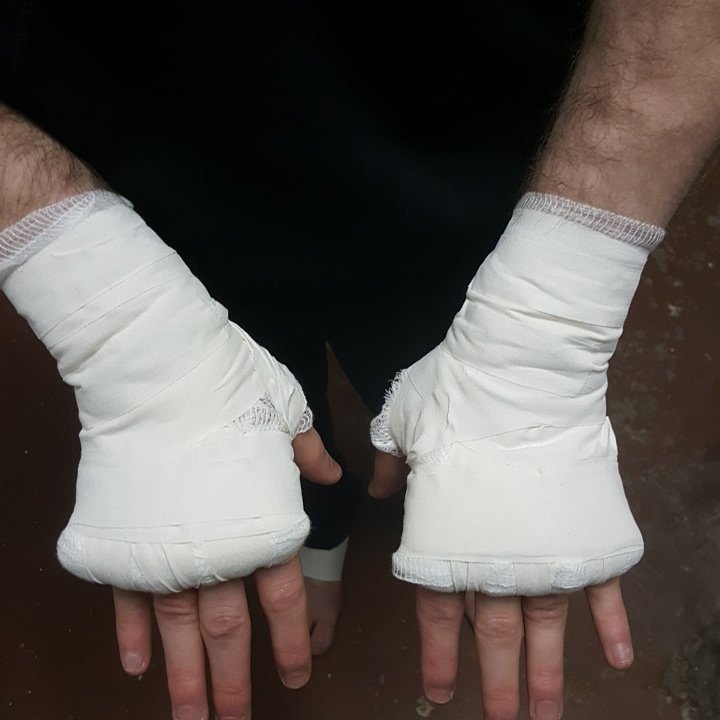 ACFT_TheAnvil's tweet photo. the hands are about to go to work to night!#fightlife #acftfightteam #mma #arescombat #teamwork https://t.co/JpyDkgVREC https://t.co/JbbFUyE6mM