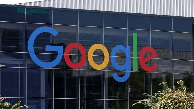 Judge Breaks Precedent, Orders Google to Give Foreign Emails to FBI #hikingboots feeds.gawker.com/~r/gizmodo/ful…