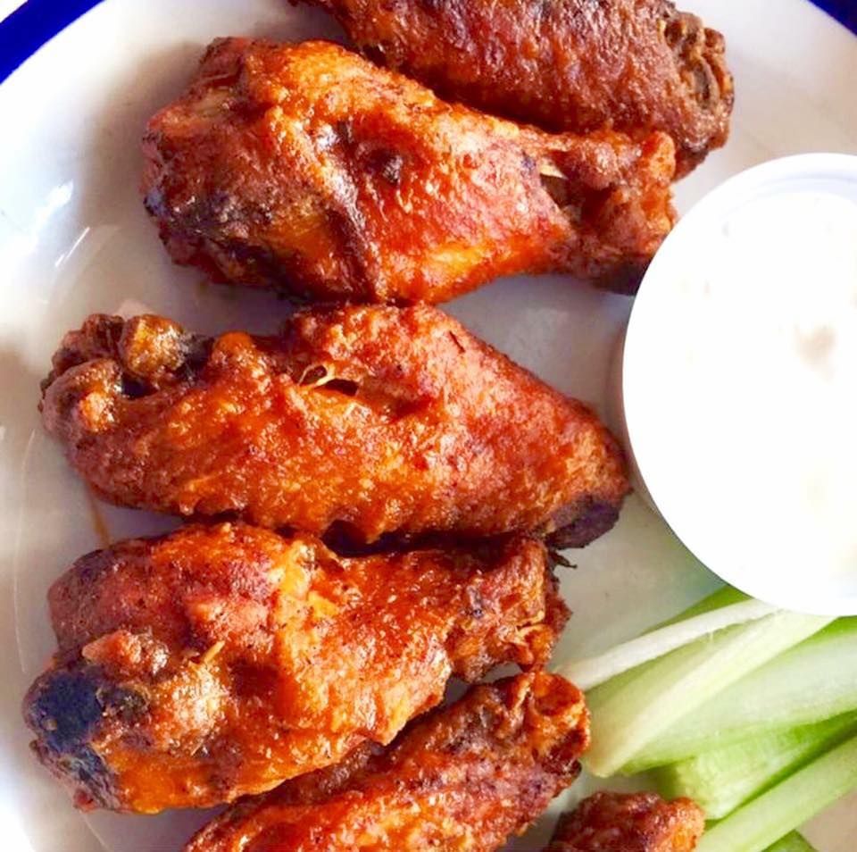 For #wings #beer #booze, deli subs — we got your #GameDay Party covered — bit.ly/PinkDotDelivers #SuperBowlLI #SuperBowl2017