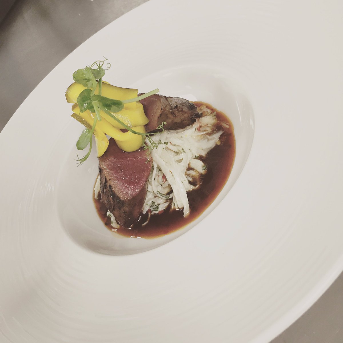 TLDownes's tweet photo. Proper good feeling when your food and work gets praised..
especially by the owner.. #foodislife #servicesmashed #michelin #instafood https://t.co/VKLIX842rE