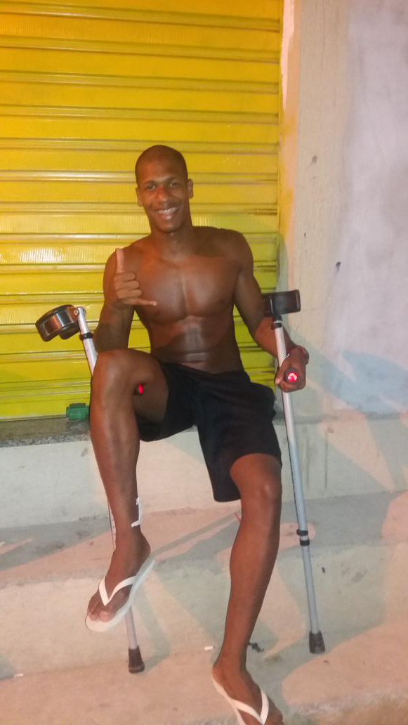 EdsonBa66564387's tweet photo. Bagulho ta tranquilo, vou caminhando quem não e visto não e lembrado com Deus eu to sempre andando ! https://t.co/YEGqNSFPl2