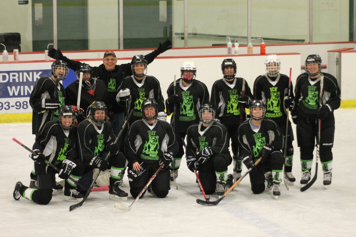 RachelOlmanson's tweet photo. We didn't win but we didn't lose, either. Had a blast playing hockey last night! Our game ended tied 2-2. #icecougars @WHAMhockey #hockey https://t.co/M5EXln12eD