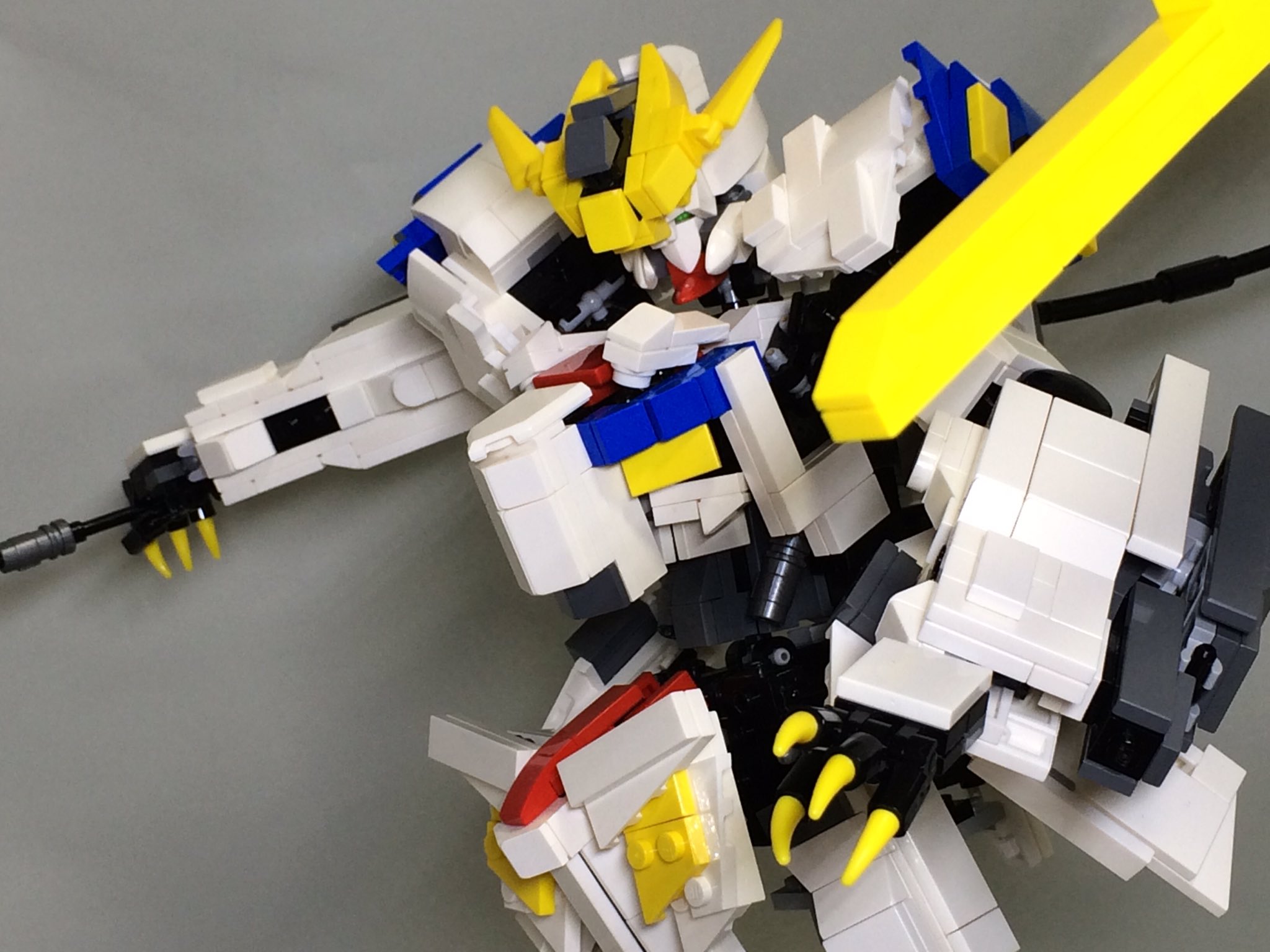 七日坊主 Nananichibonze レゴで作った 機動戦士ガンダム鉄血のオルフェンズより ガンダム バルバトスルプスレクス その4 ポージング色々 Lego ガンダム レゴロボ G Tekketsu Gundam レゴ T Co 12ek3poigk Twitter