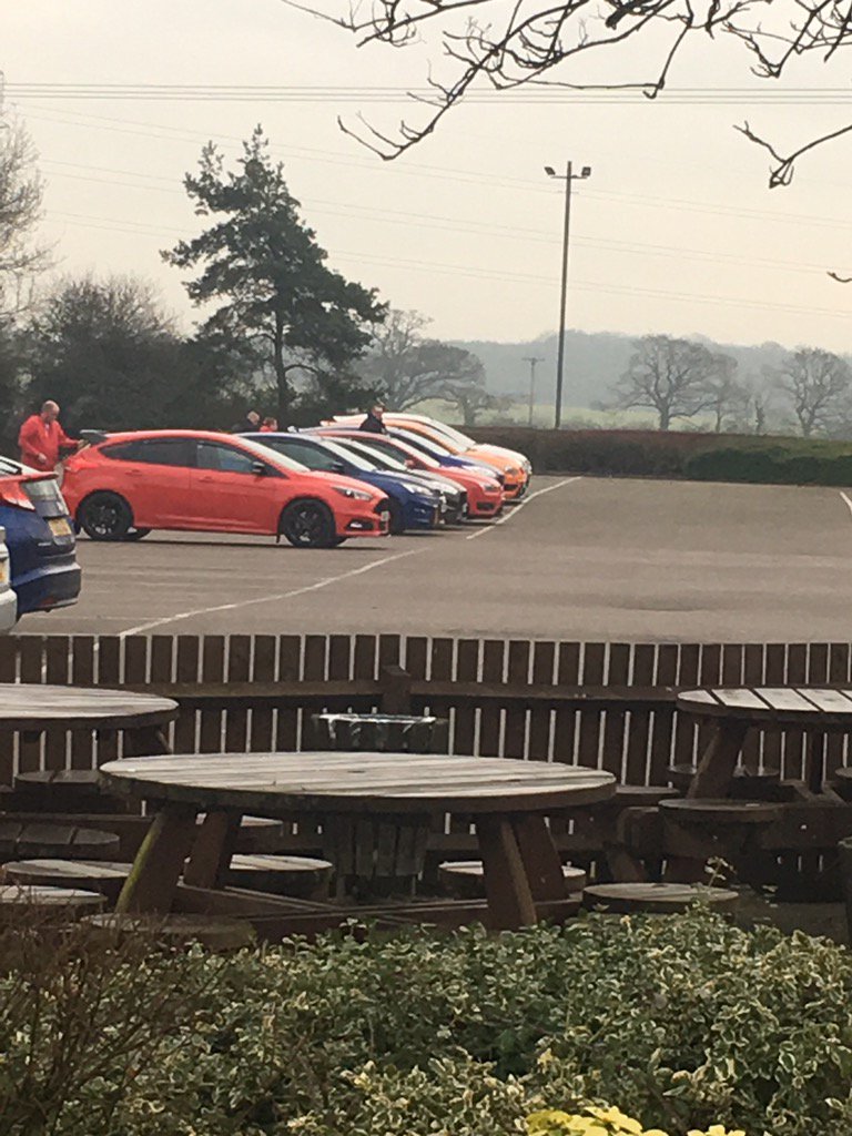 CentralST car meet starting to arrive &amp; 90% of list done... I like it when a plan comes together! 😊 <a href="/SparrowBFayre/">Sparrow BrewersFayre</a>