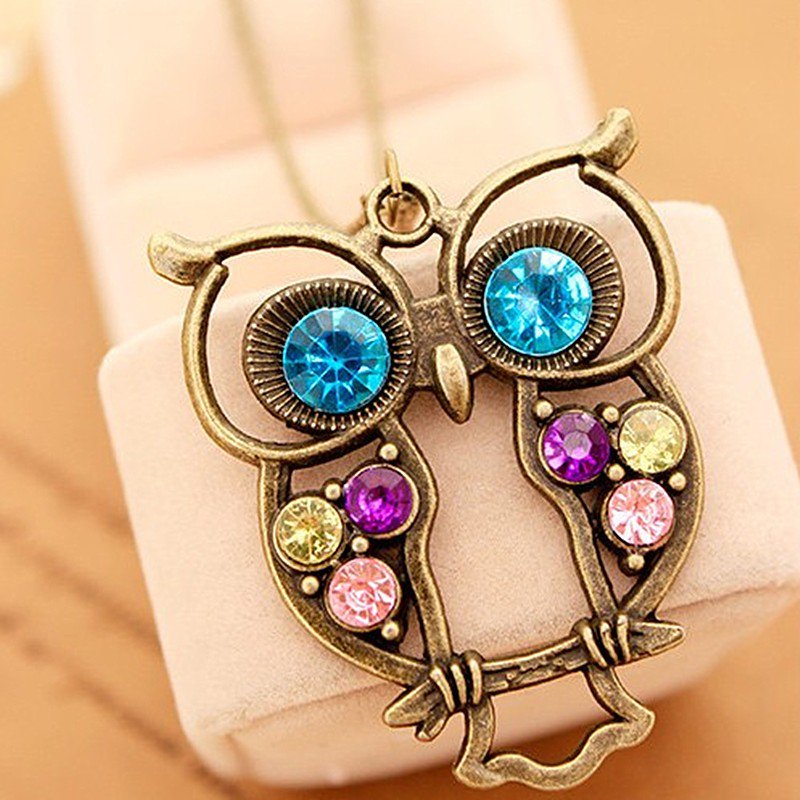 TheShimmerBox's tweet photo. I absolutely LOVE this antique #owl necklace! Get it before i hide them from everybody else! #FindersKeepers https://t.co/DAgHOjFrgJ https://t.co/rg05phGWW5