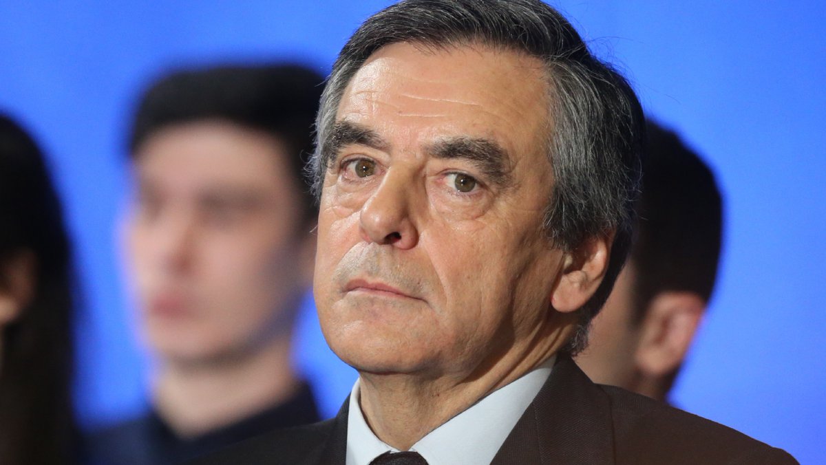 68% des Français opposés au maintien de la candidature de François Fillon bfmtv.com/breves-et-depe…
