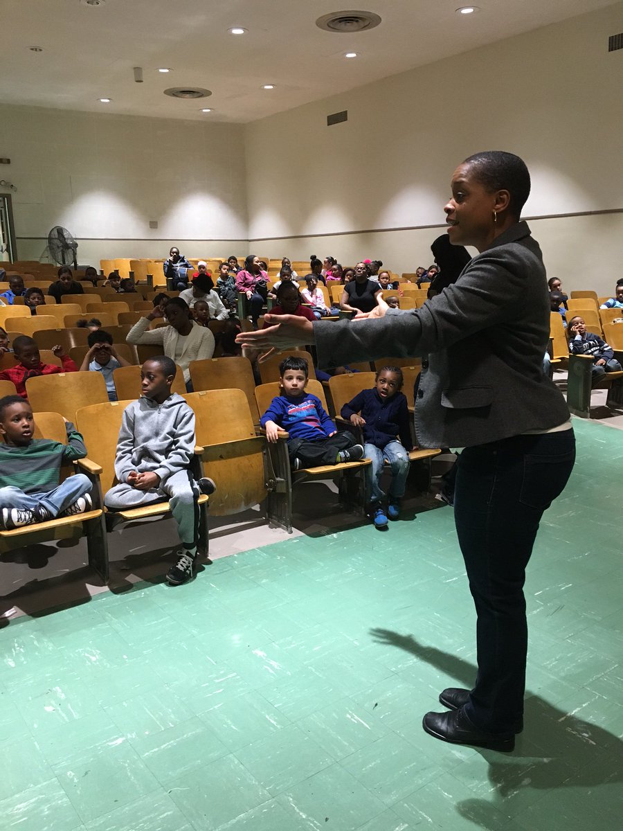 CommonGroundsNY's tweet photo. @wrightnys56ad spoke with the students at P.S. 305 on Friday #Civics #Arts @CECDist13. https://t.co/G0NA1EdfLV