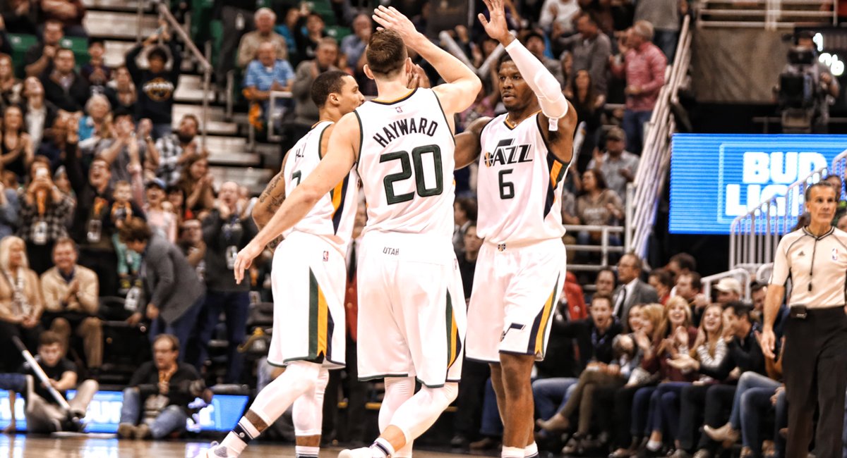Highlights 📽 Quotes 🗣 Stats 📊  The Roundup: on.nba.com/2laNwEB  #CHAatUTA https://t.co/RTcJZ5i4G6