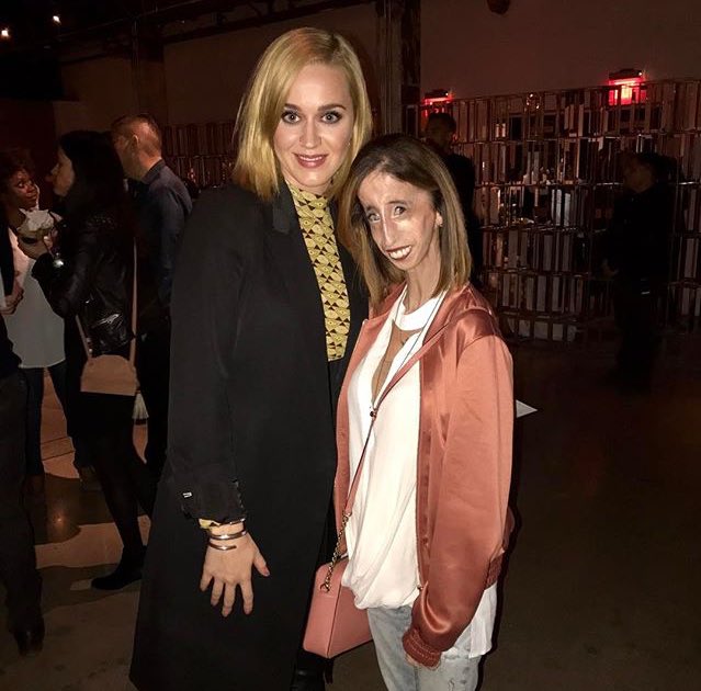 katyperrylately. tweet media