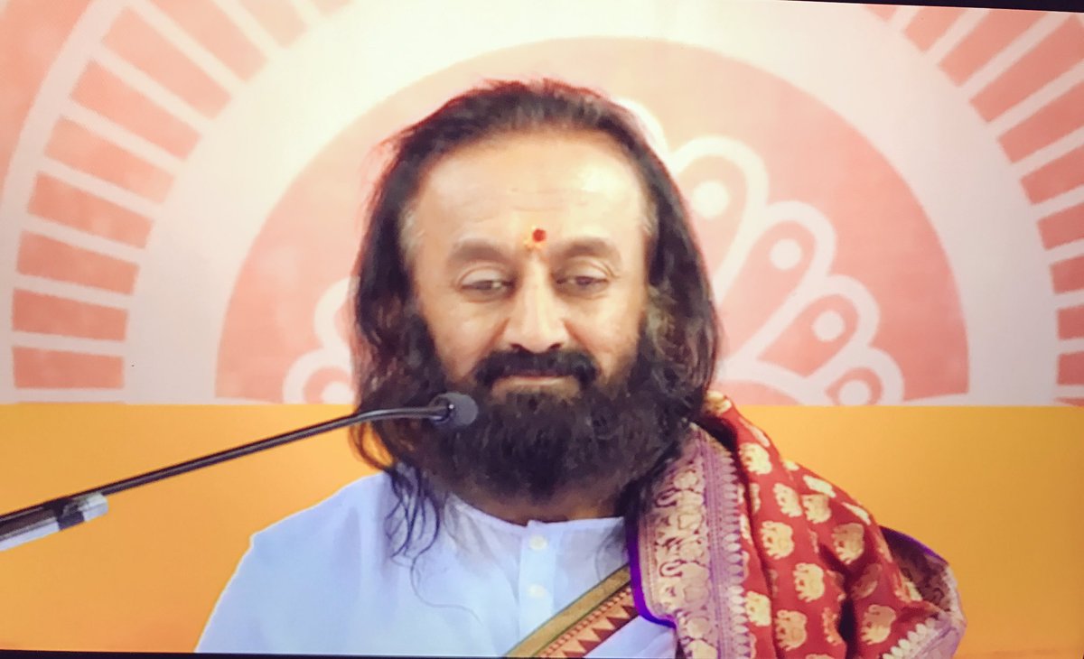 srivinow's tweet photo. #BhagvadGita with @SriSri ...begins!
Join us as we soak in the light of Bhakti❤❤❤❤

https://t.co/dGGgenb9o7 https://t.co/vBzNmWhvvH