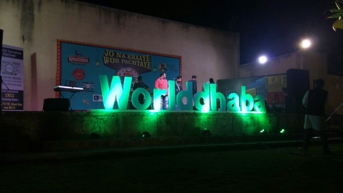 jimaaa17's tweet photo. Food and Friends only at  @WorldDhaba @CityShorPune #WorldDhaba #Pune https://t.co/RJFx8FEWXS