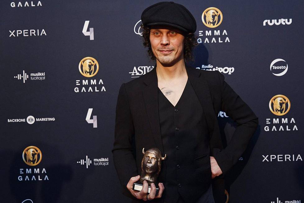 Team_Heartagram's tweet photo. 04.02.2017 #EmmaGaala Congrats Ville!  #OletMunKaikuluotain

By Roni Rekomaa https://t.co/e7DwjLgpeO https://t.co/gnmmiJwBHn