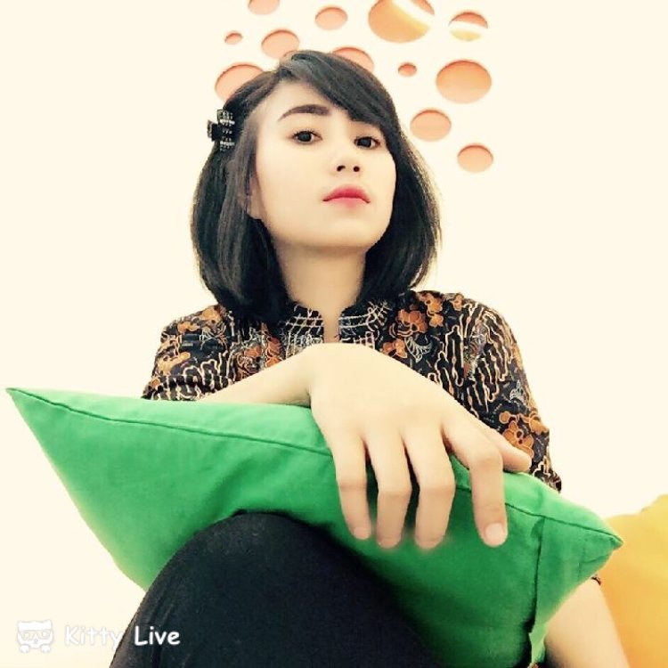 avril_march's tweet photo. #KittyLive is full of happiness. Come and enjoy yourself!https://t.co/hzoCMVxcuM https://t.co/XrVRJsqdh2