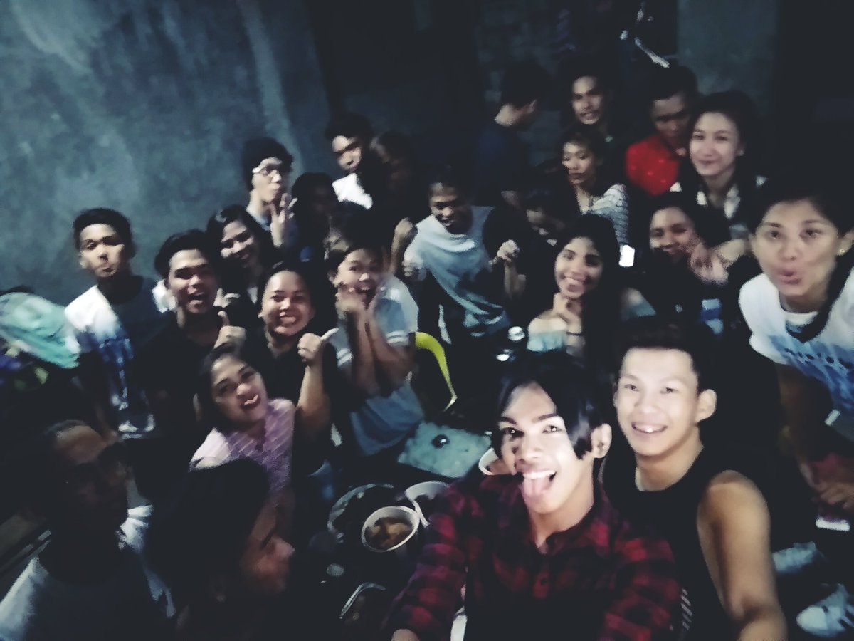 junieeeeey's tweet photo. Last night was a blast. Charot ๐๐๐
#V.Partypart2
#StepUpFam #TigersFam
Patag nalang sa iba โ๐ https://t.co/kTd3fkX9pf