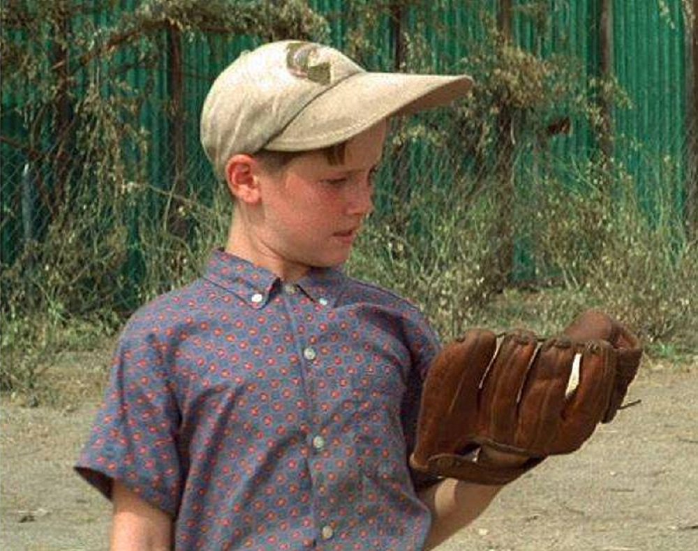 MLBNetwork's tweet photo. “You’re killing me, Smalls!” Today’s #BleacherFeatures triple header starts at 12pE with “The Sandlot!” https://t.co/BKd6HiCrWb