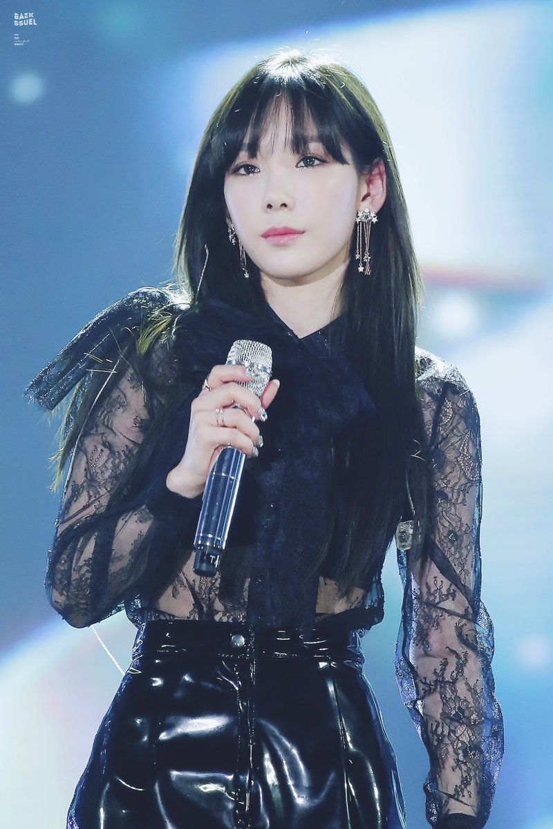 sataengist's tweet photo. dark hair taeyeon nation don't get blinded by blonde berlin taeyeon. never forget 🤧
https://t.co/bwE5qwE1dg