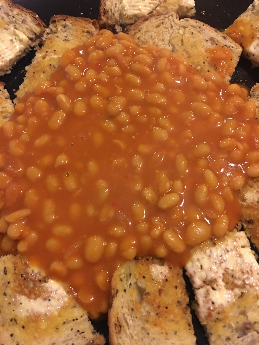 URBANCOVENTRY's tweet photo. #UrbanBreakfast #BeanPots #Eggpots & #UrbanMuffin #TeaCoffee from 8am tomoz..... @trishwilletts @AduduTrish @coventrymarket @CovCityCentre https://t.co/DwoJ5S83Id