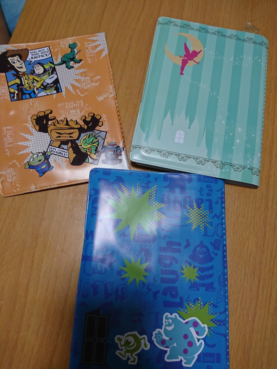 Kyoko En Twitter 可愛い100均で手帳カバー 見つけた 他にはプーさんがあった 薬手帳 母子手帳 セリア ディズニー