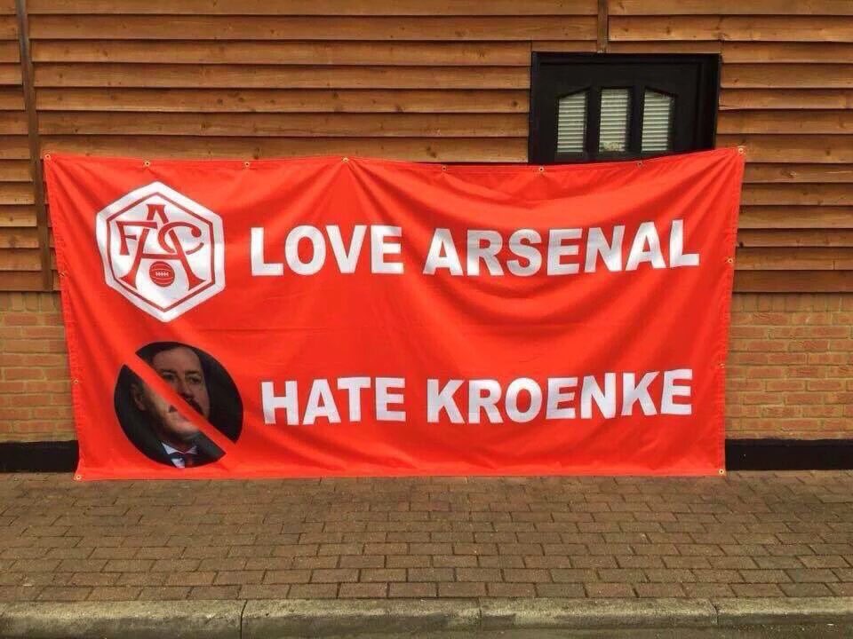 MrDtAFC's tweet photo. The fact the board have offered Arsene a new 2 yr deal shows what their motivation is, please Arsenal fans, support us and get Kroenke out! https://t.co/2MUP2NWUH1