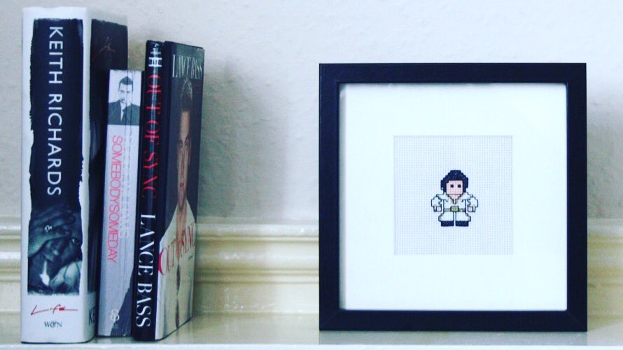 pixelstitching's tweet image. You're bound to be 'All Shook Up' by the latest addition to @pixelstitching. @ElvisPresley. The King. Thank you, thank you very much.