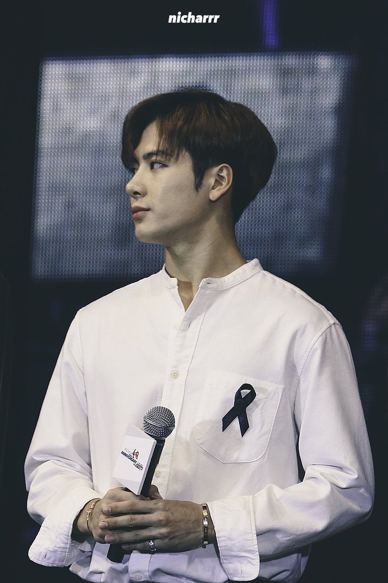 nicharrrr's tweet photo. 170204 Jackson at #itsskinthailand Fan Meeting #JacksonWang #王嘉爾 #잭슨 #GOT7 #갓세븐 https://t.co/gyFu3OIYye