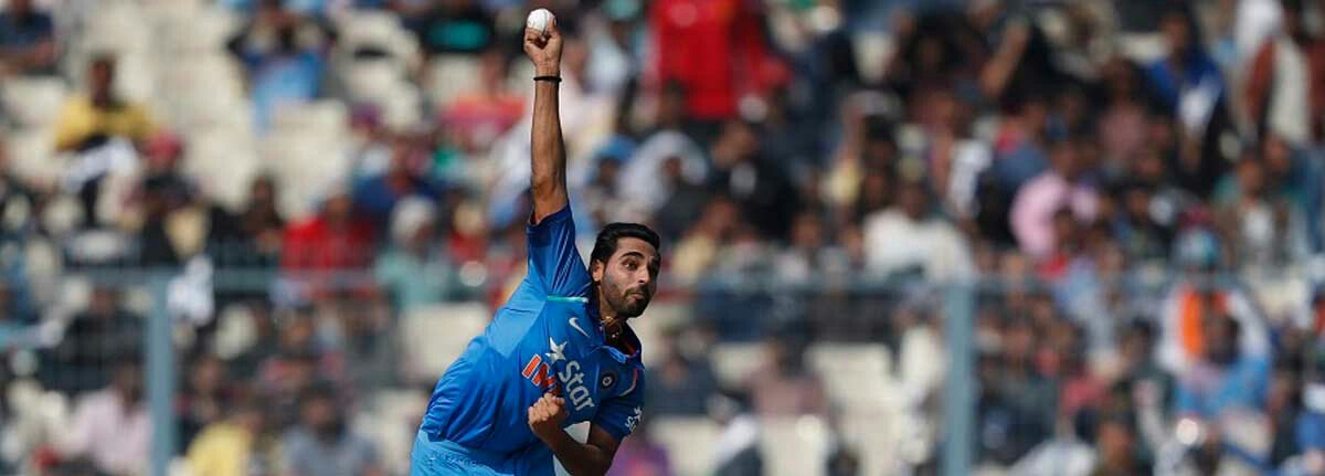 virendersehwag's tweet photo. Biwi ka mood-swing aur Bhuvi ka inswing,outswing achhe achhon ko samajh nahi aata.
Swing It like Bhuvi .
Happy Birthday @BhuviOfficial https://t.co/waHaM6CYSL