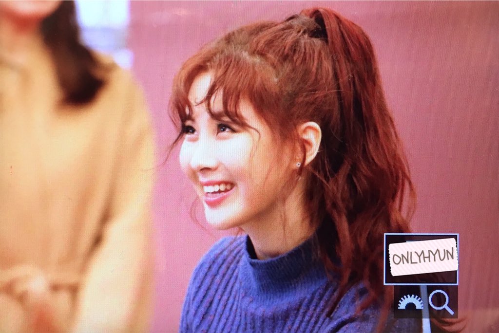 [PIC][05-02-2017]SeoHyun tham dự buổi Fansign cuối cùng cho "Don't Say No" vào tối nay C35UhKJVUAAM3-1