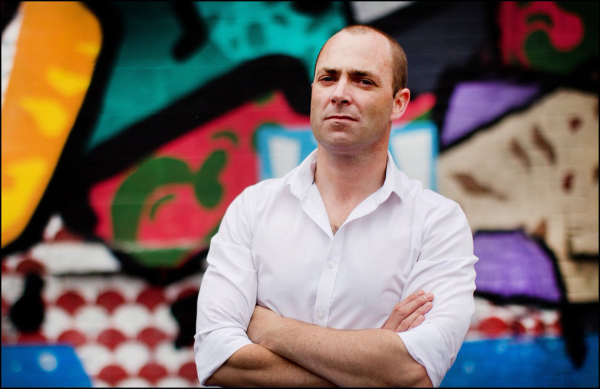 Independent_ie's tweet photo. Best-selling author has to return to civil service job to pay mortgage https://t.co/qOMwgfFfh8 https://t.co/A0E5UVeu3Y