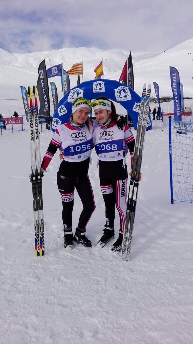 Las IrrintziSki's ya están en meta...y de qué manera!!! Carrerón de todos y todas. Como andan las infantiles!!!!