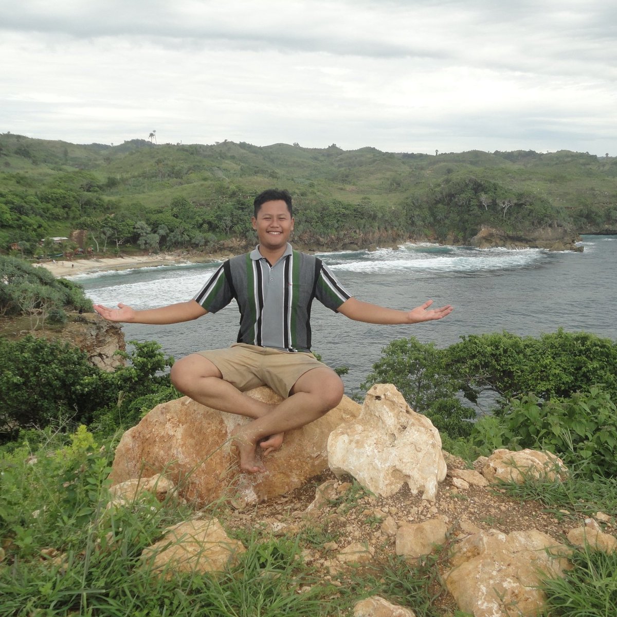 adesatria23's tweet photo. #pantaipasirputih #pehpulo https://t.co/NSlT1PVfwP